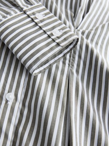 Next Блузка в Зеленый