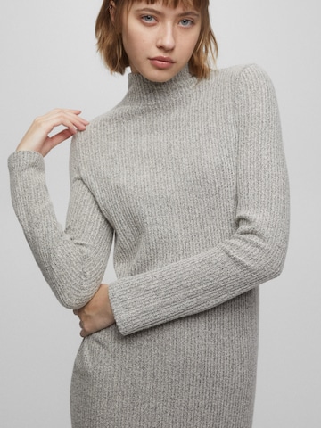 Rochie tricotat de la Pull&Bear pe gri