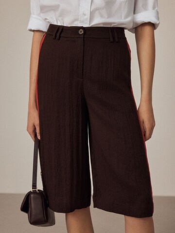 Wide Leg Pantalon 'Smart' Next en marron