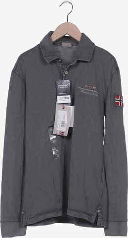 NAPAPIJRI Poloshirt M in Grün: predná strana