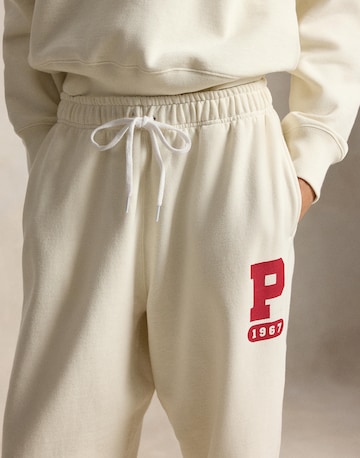 Tapered Pantaloni de la Polo Ralph Lauren pe alb