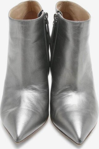 Lauren Ralph Lauren Dress Boots in 36 in Silver