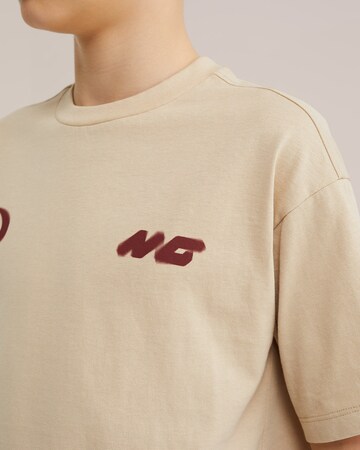 T-Shirt WE Fashion en beige