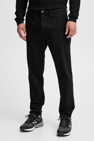 BLEND - Loosefit Pantalón vaquero plisado en negro: frente
