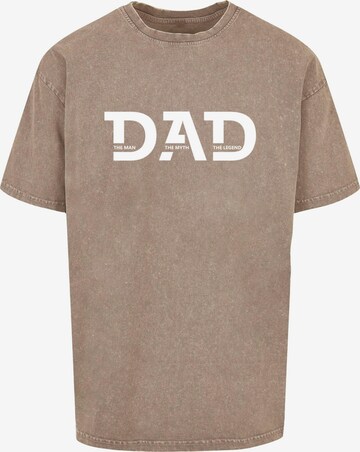 Merchcode T-Shirt 'Fathers Day - The Man, The Myth, The Legend' in Braun: predná strana