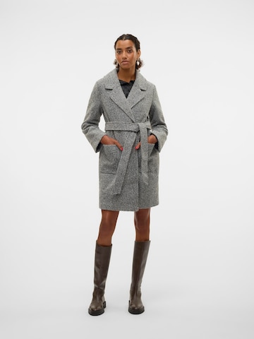 Manteau mi-saison 'JENNA' VERO MODA en gris