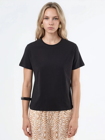 Busem - Camisa em preto