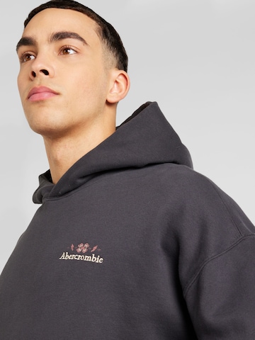 Abercrombie & Fitch - Sudadera en negro