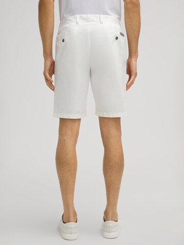 Coupe slim Pantalon 'Capri' JOOP! en blanc