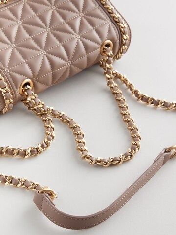 Next Umhängetasche in Braun