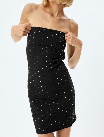 Koton Kleid in Schwarz