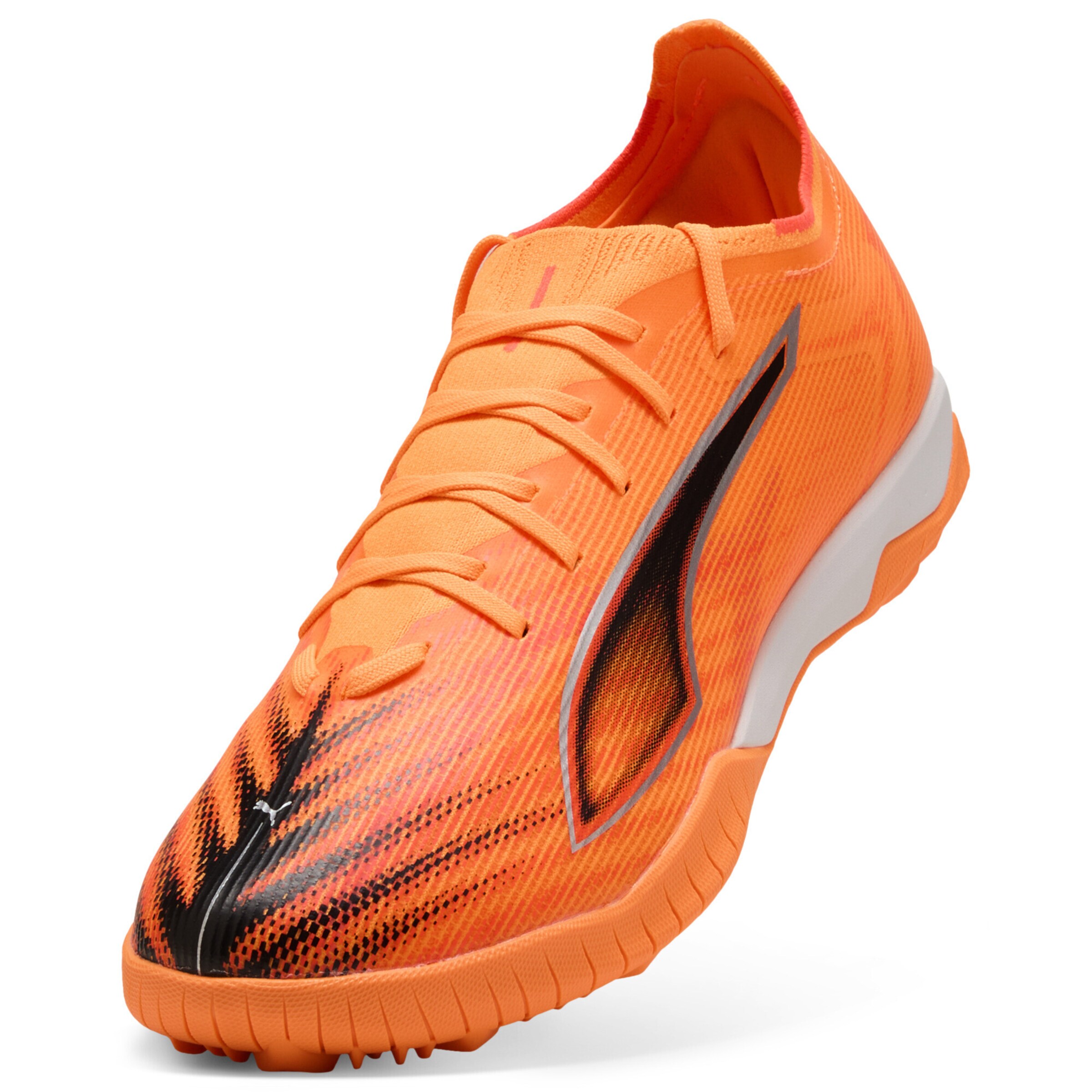 PUMA Soccer shoe 'Ultra 6 Match' in Orange