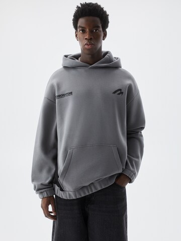 Sweat-shirt Pull&Bear en gris : devant