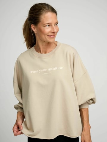 moshi moshi mind Sweatshirt 'Mantra' in Beige: voorkant
