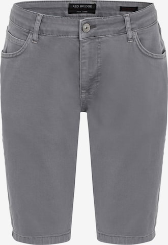 Redbridge Regular Chino Pants 'Rayleigh' in Grey: front