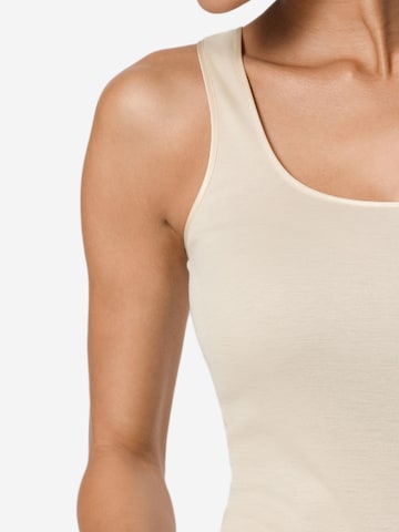 Hanro Undershirt 'Cotton Seamless' in Beige