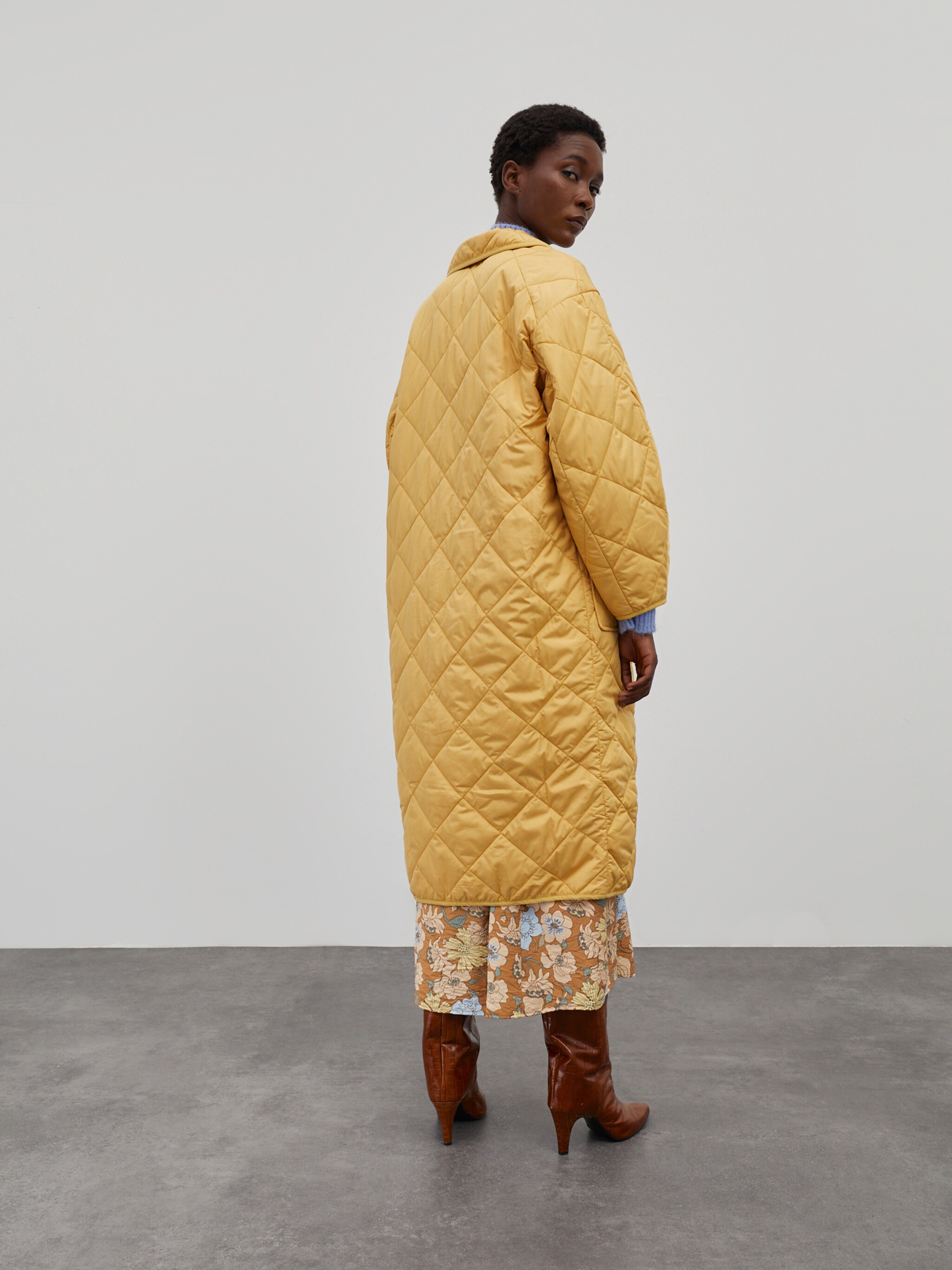 EDITED Produits Manteau mi-saison 'Mallory' jaune d'or