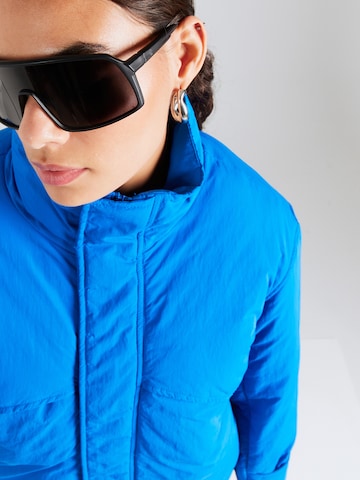 WEEKDAY Winter Jacket 'Windy' in Blue