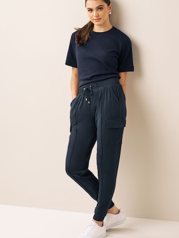 Tapered Pantaloni cargo di Next in blu