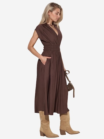 Busem Dress 'Midi' in Brown