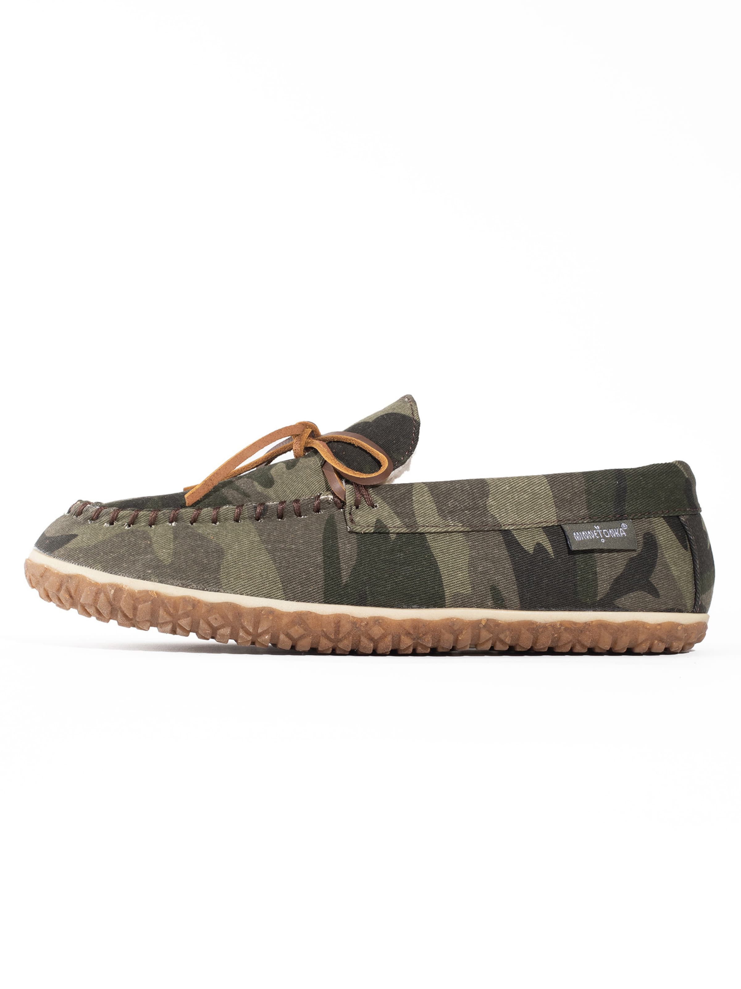 Minnetonka Mokassin 'Taft' i grøn: forside
