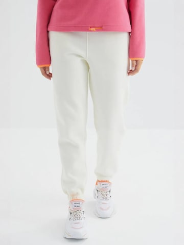 Pantaloni sportivi di Tommy Life in bianco: frontale