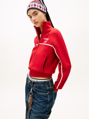 Tommy Jeans Πλεκτή ζακέτα σε κόκκινο