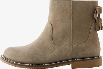 pilka Next Auliniai: priekis