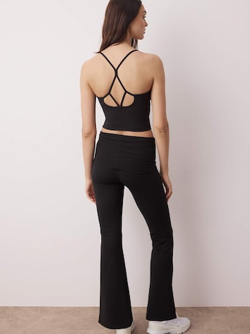 Trendyol Top in Black