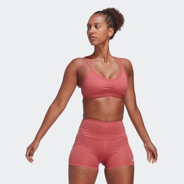 Bustier Soutien-gorge de sport ADIDAS SPORTSWEAR en rouge : devant