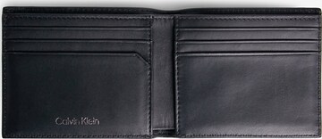 Porte-monnaies 'Modern Bar' Calvin Klein en noir