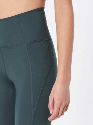 Girlfriend Collective Skinny Sports trousers in Green
