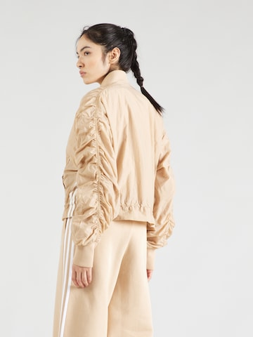 ADIDAS ORIGINALS - Chaqueta de entretiempo en beige