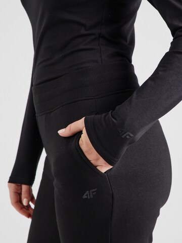 4F Funktionsshirt in Schwarz