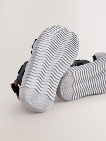 Chaussures ouvertes 'Utility' Next en gris