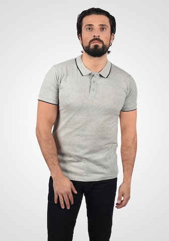 !Solid Poloshirt 'Sava' in Grau: predná strana