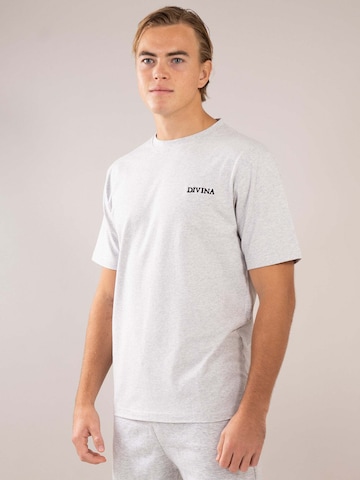 Divina T-Shirt 'Comfy' in Grau