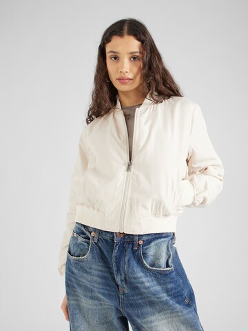 Giacca di mezza stagione 'Alma' di ONLY in beige: frontale