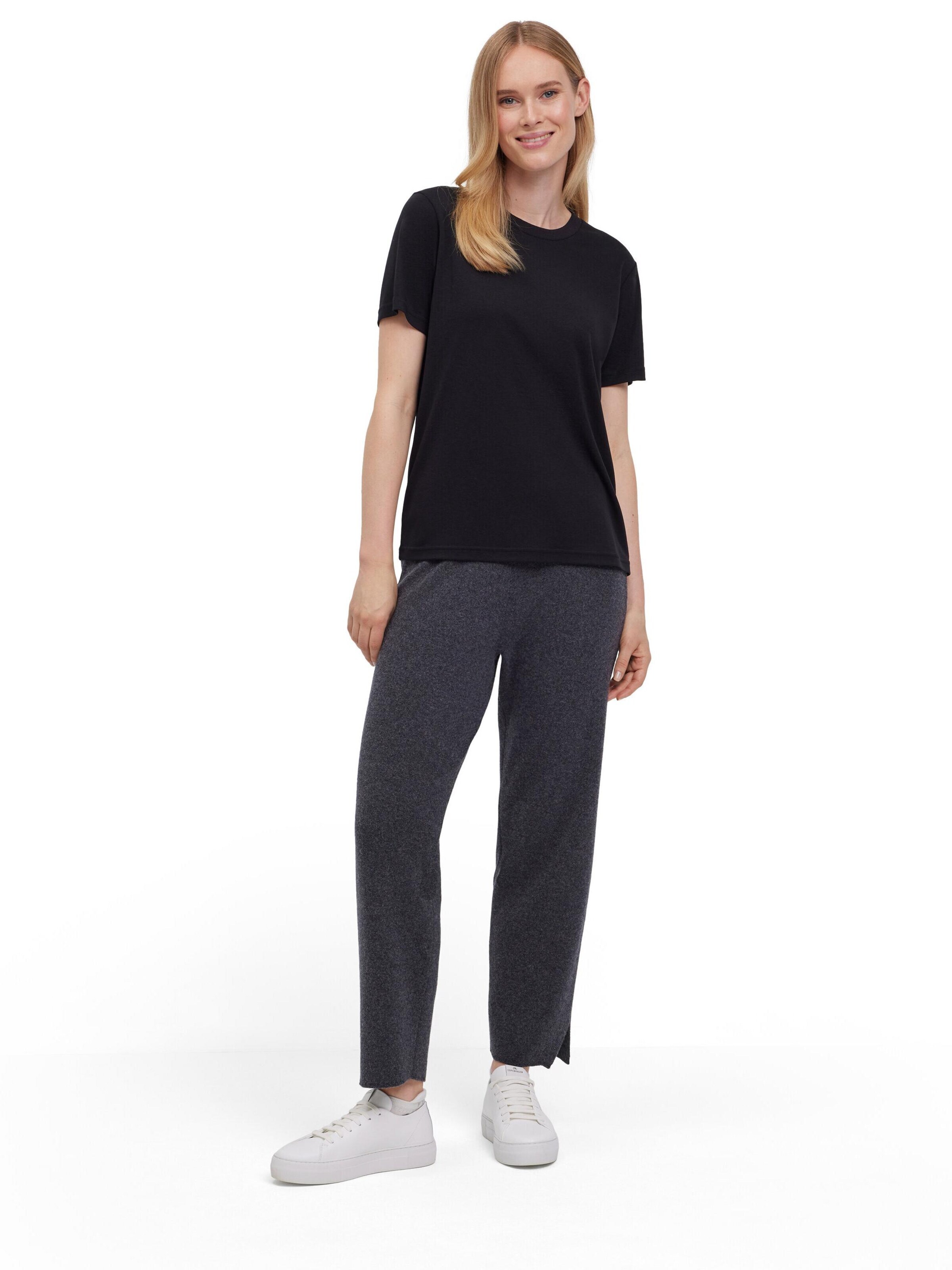 FALKE Shirt in Black