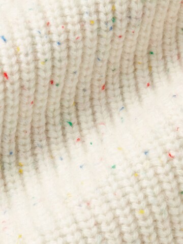 Pullover 'CARMEN' di Thinking MU in bianco