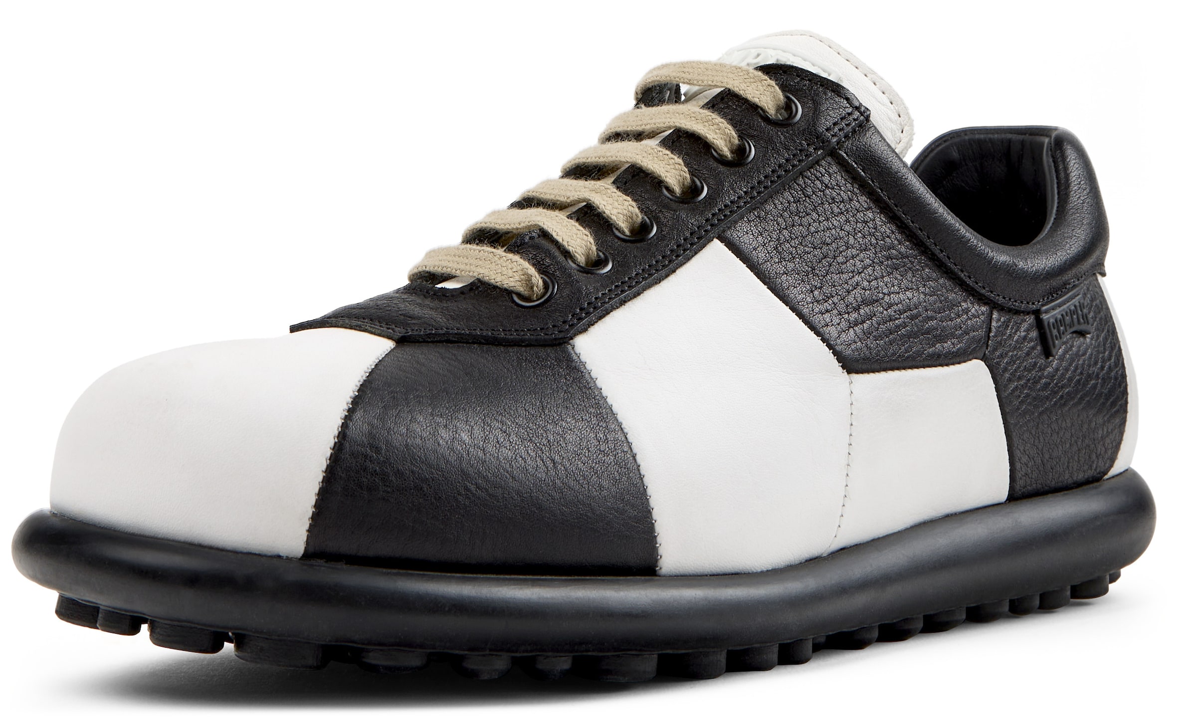 CAMPER Sneaker ' Pelotas Ariel Hella Twins ' in Schwarz: Vorderseite
