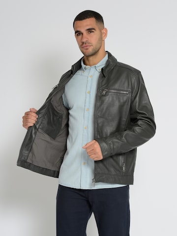 MUSTANG Between-Season Jacket ' 31021630 ' in Grey