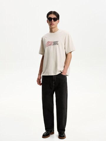 Bershka T-Shirt 'CHESS' in Grau