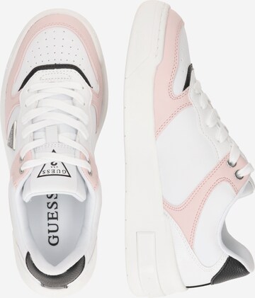 Sneaker low 'CLARKZ2' de la GUESS pe alb