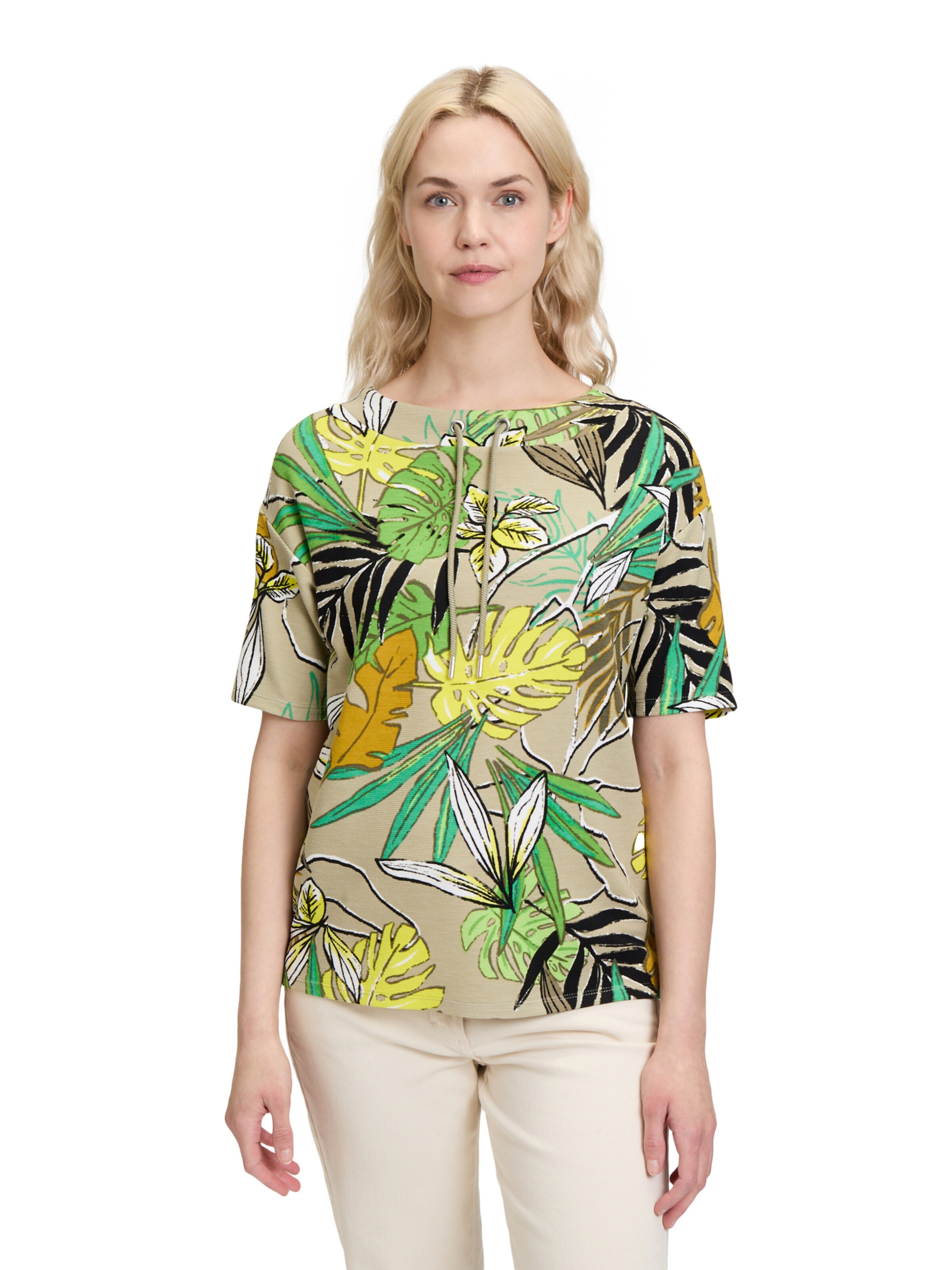 Betty Barclay Sweater in Beige: front