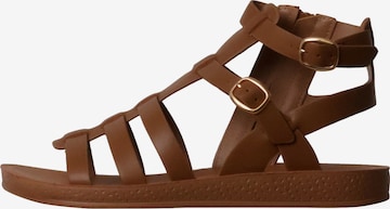 Super Mode Sandal in Brown: front