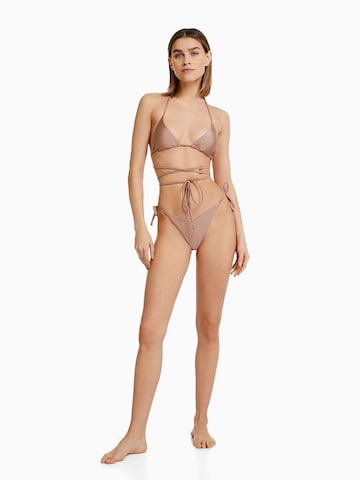 Bershka Dół bikini w kolorze brązowy