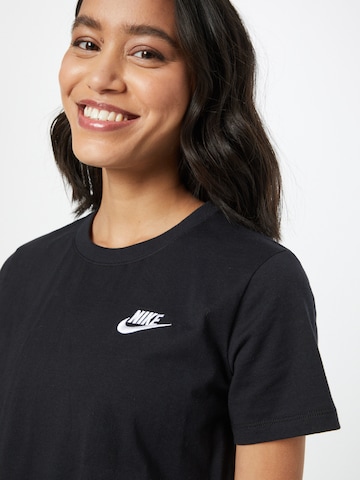 Nike Sportswear Tričko – černá