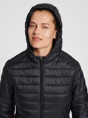 Hummel Winterjas in Zwart