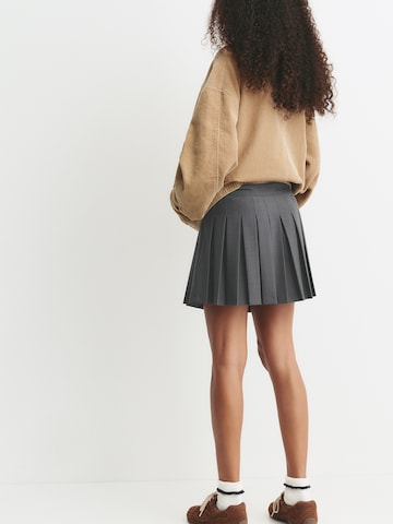 Pull&Bear Skirt in Grey